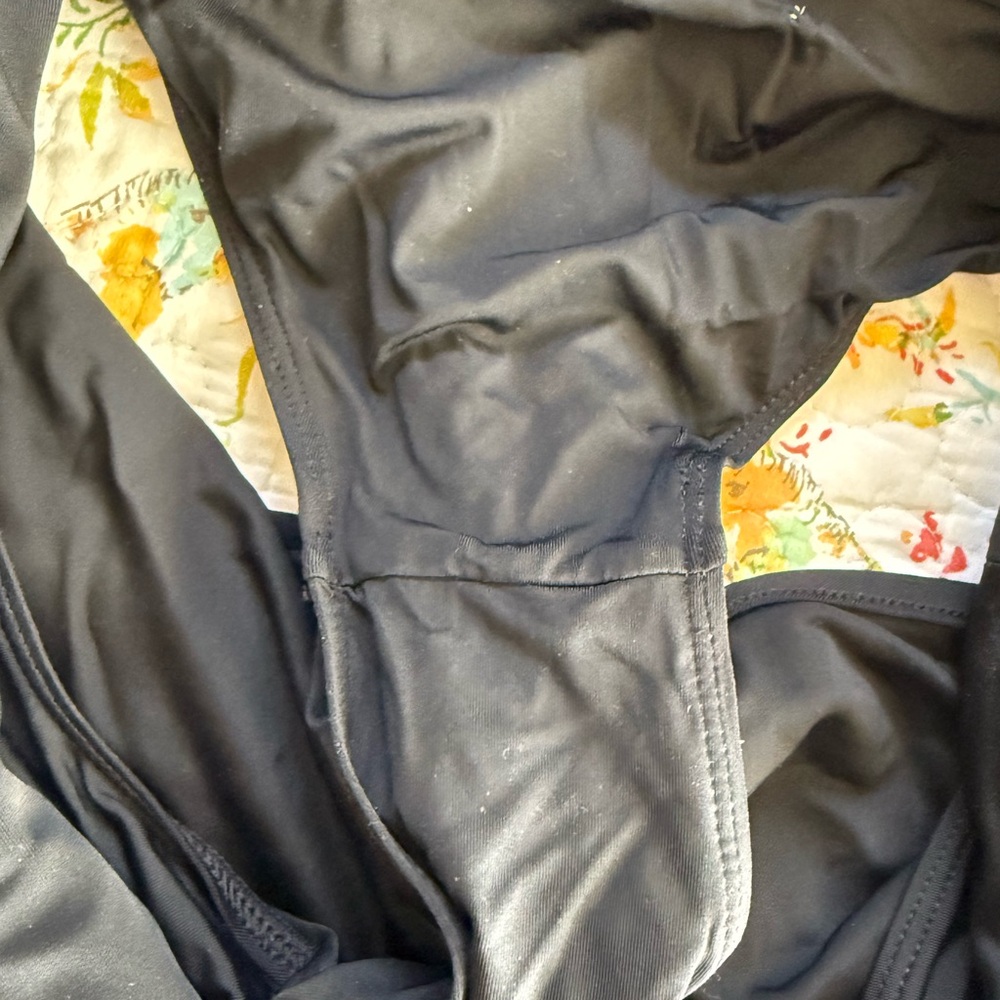 TItle Nine Nalu Paddle Board Swim shorts. Size medium. - Picture 6 of 8